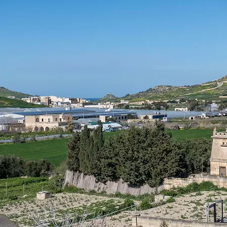 Ganni's - Luxury Converted Holiday Farmhouse With Private Pool In Island Of Gozo *